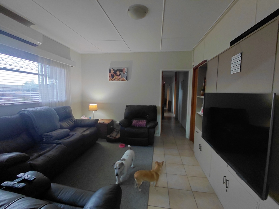 3 Bedroom Property for Sale in Burgersdorp Eastern Cape